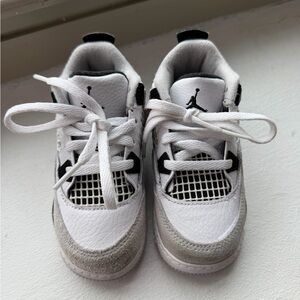 Jordan Kids White, Gray & Black Basketball Sneakers